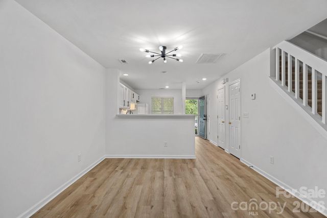 10822 Holly Ridge Boulevard, Charlotte, NC 28216