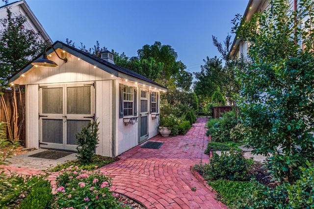 506 W Virginia Street, Mckinney, TX 75069