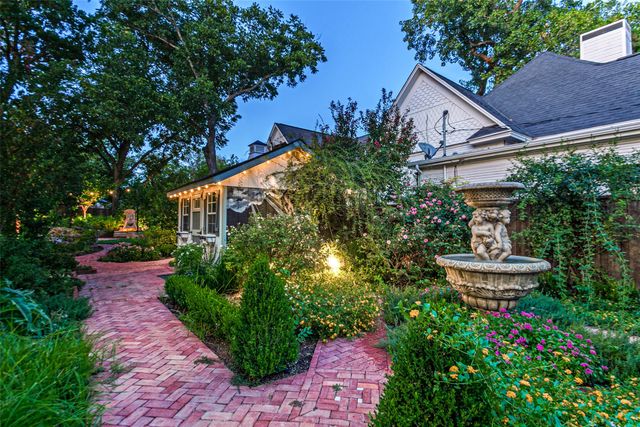 506 W Virginia Street, Mckinney, TX 75069