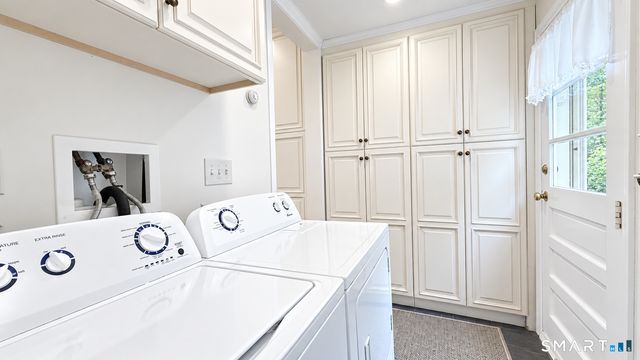 150 Holmes Avenue, Darien, CT 06820