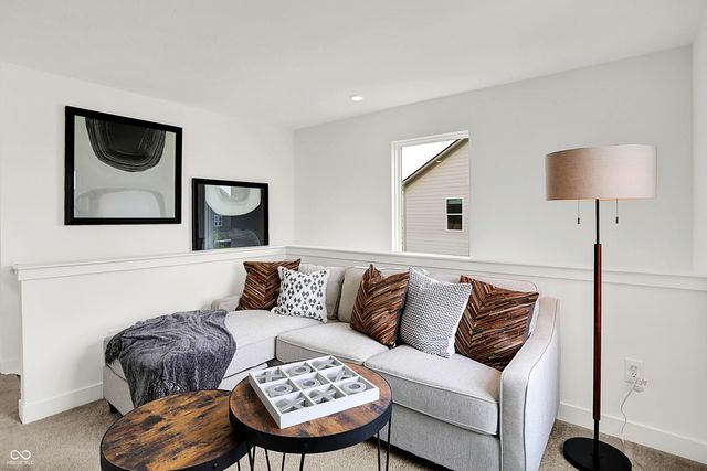 2883 Woods Edge Drive, Greenwood, IN 46143