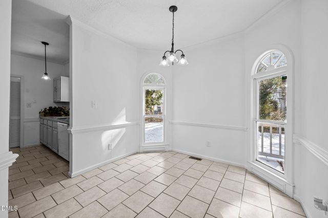 2848 W Jameson Road, Raleigh, NC 27604