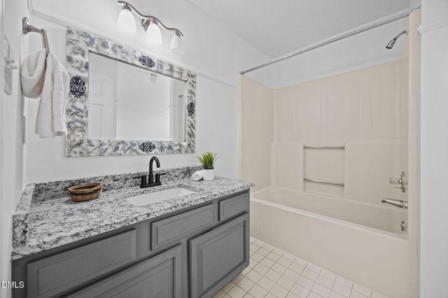 2848 W Jameson Road, Raleigh, NC 27604