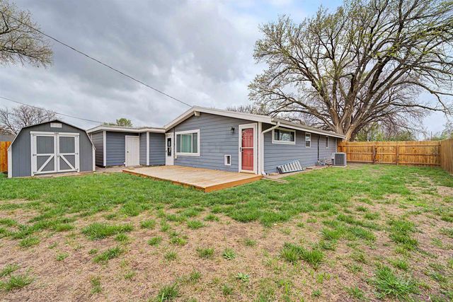 146 Taft Ct., Salina, KS 67401