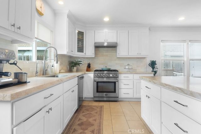 2738 Greenmeadow Road, Lakewood, CA 90712