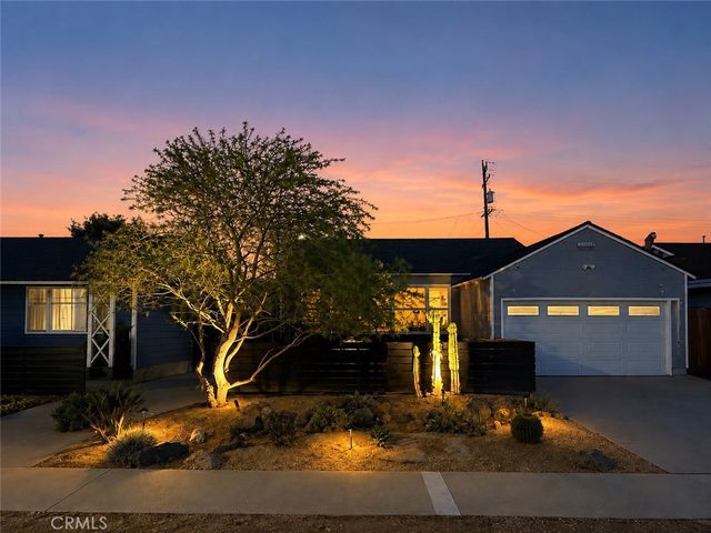 2738 Greenmeadow Road, Lakewood, CA 90712
