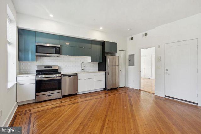 4813-15 CHESTER AVE, Philadelphia, PA 19143