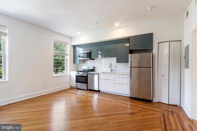 4813-15 CHESTER AVE, Philadelphia, PA 19143