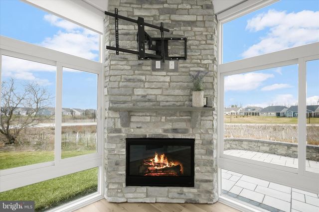 85 QUIET CREEK DR, Gettysburg, PA 17325