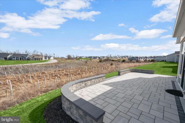 85 QUIET CREEK DR, Gettysburg, PA 17325