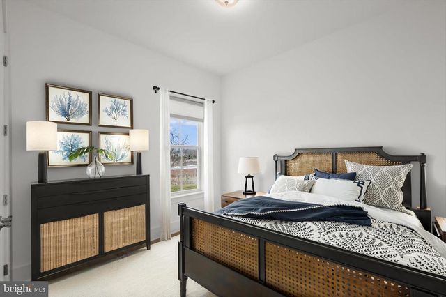 85 QUIET CREEK DR, Gettysburg, PA 17325