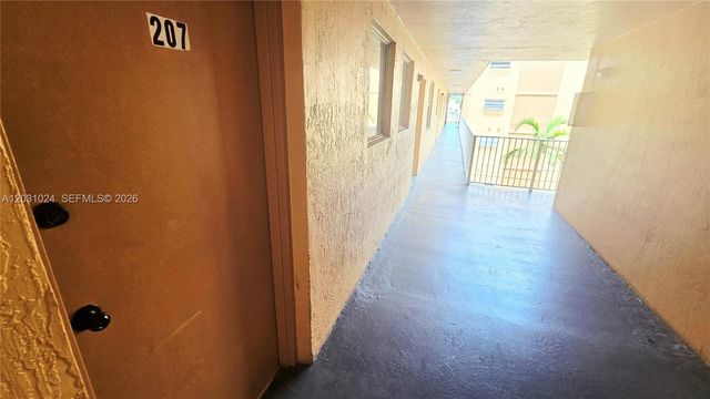 2441 SW 31st Ave 207, Miami, FL 33145