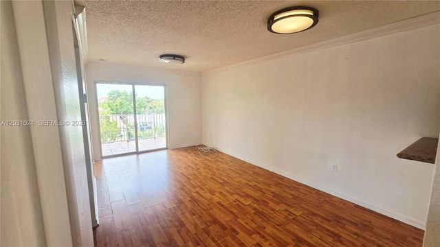 2441 SW 31st Ave 207, Miami, FL 33145