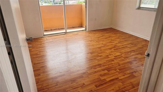 2441 SW 31st Ave 207, Miami, FL 33145