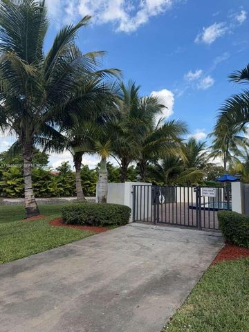 4944 NW 102nd Ave 204-3, Doral, FL 33178