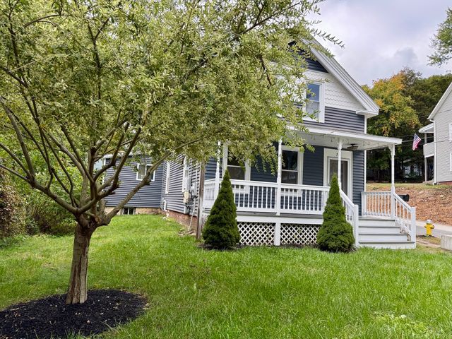 73 Cliff Street, Southbridge, MA 01550