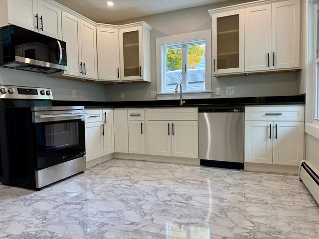 73 Cliff Street, Southbridge, MA 01550