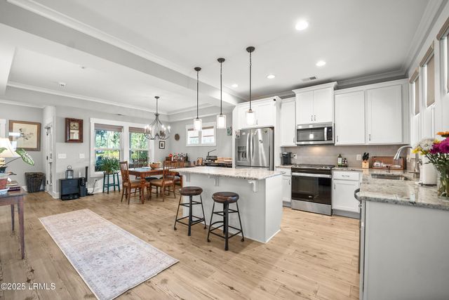 6 Tug Boat Lane, Beaufort, SC 29907