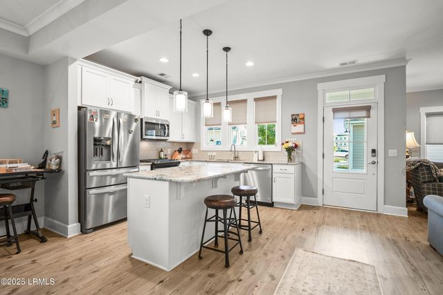 6 Tug Boat Lane, Beaufort, SC 29907