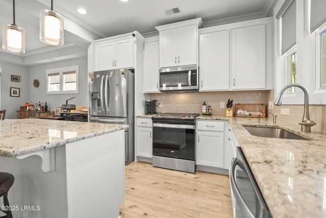 6 Tug Boat Lane, Beaufort, SC 29907