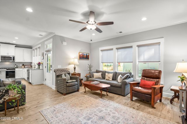 6 Tug Boat Lane, Beaufort, SC 29907