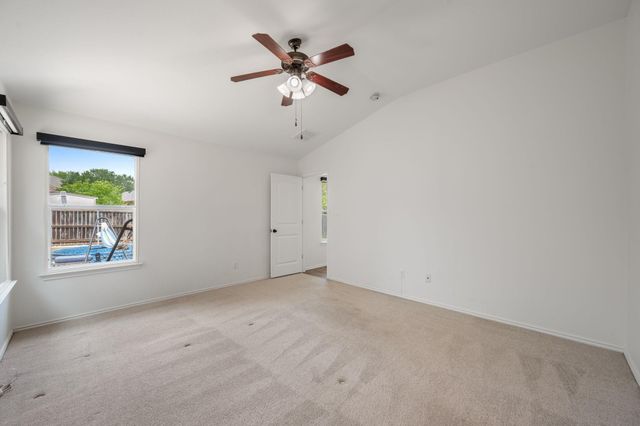 1812 McClannahan DR, Austin, TX 78748