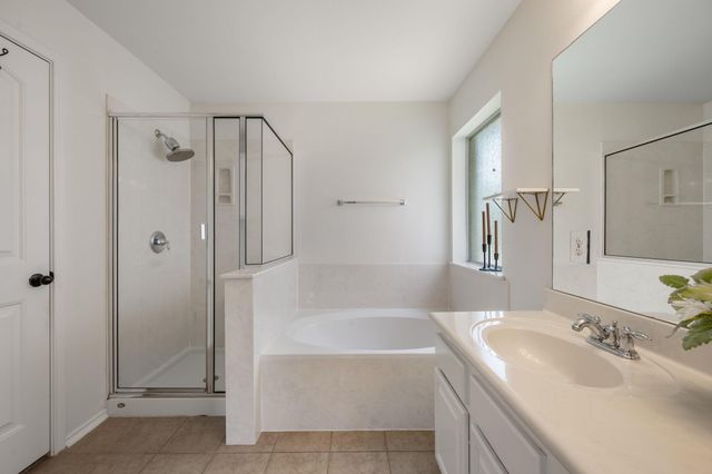 1812 McClannahan DR, Austin, TX 78748