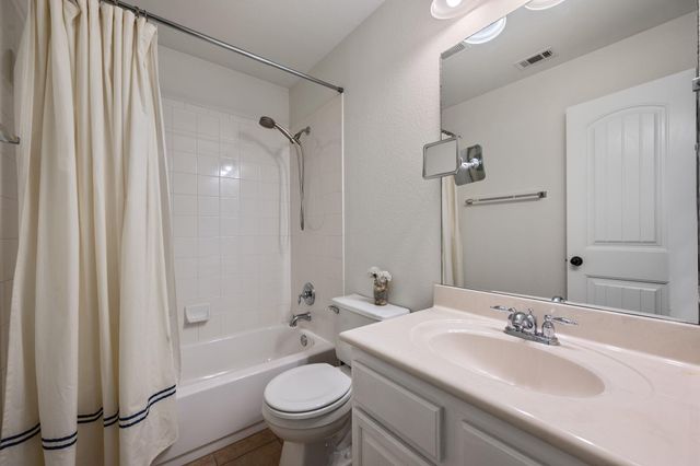 1812 McClannahan DR, Austin, TX 78748