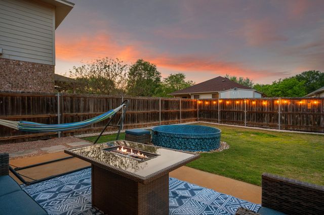 1812 McClannahan DR, Austin, TX 78748