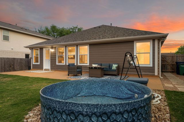 1812 McClannahan DR, Austin, TX 78748