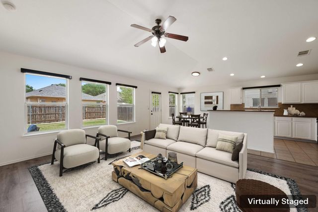 1812 McClannahan DR, Austin, TX 78748