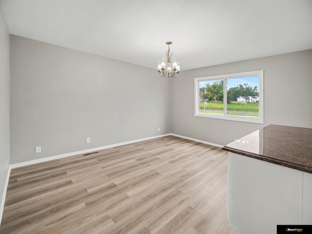 1446 S 167 Avenue, Omaha, NE 68130