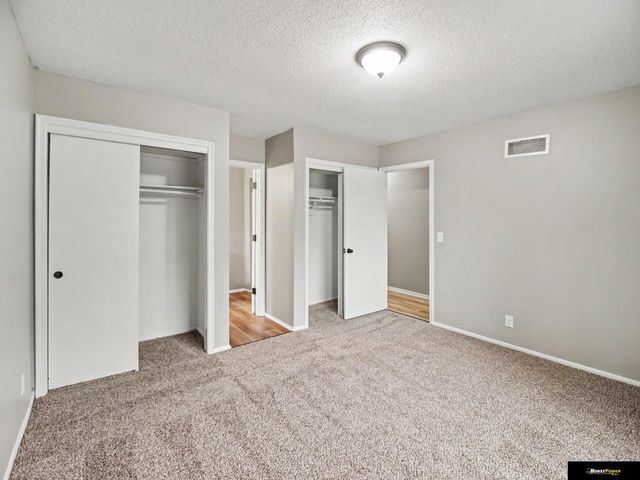 1446 S 167 Avenue, Omaha, NE 68130