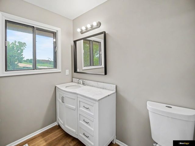 1446 S 167 Avenue, Omaha, NE 68130