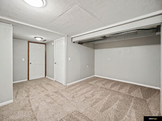 1446 S 167 Avenue, Omaha, NE 68130