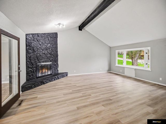 1446 S 167 Avenue, Omaha, NE 68130