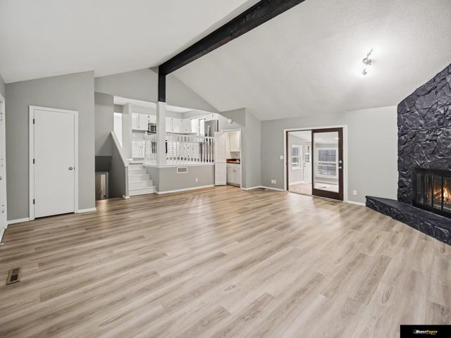 1446 S 167 Avenue, Omaha, NE 68130