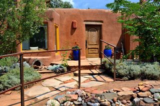 481 Camino Don Miguel, Santa Fe, NM 87505