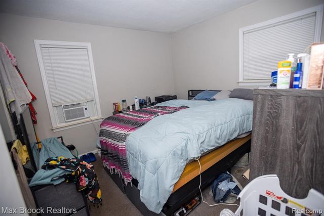 447 Brentwood Street, Inkster, MI 48141