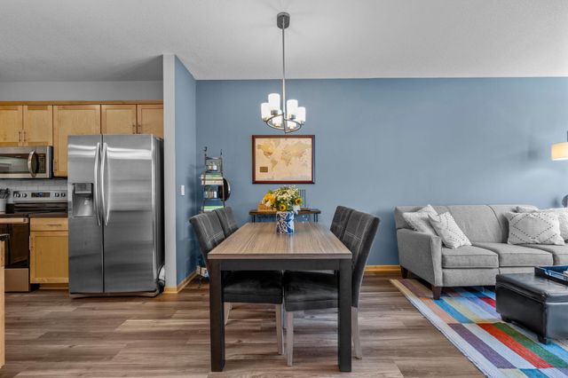 301 Oak Grove Street 308, Minneapolis, MN 55403