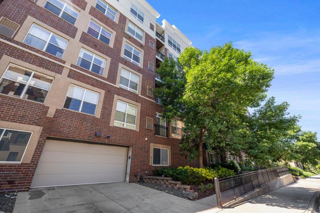 301 Oak Grove Street 308, Minneapolis, MN 55403