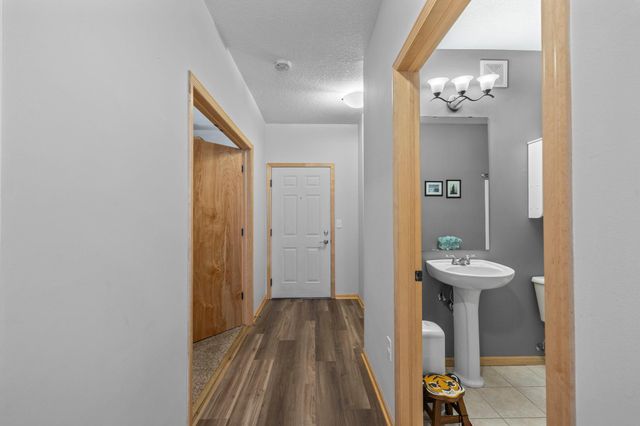301 Oak Grove Street 308, Minneapolis, MN 55403