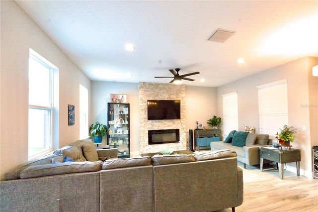 5312 SUNCATCHER DRIVE, Wesley Chapel, FL 33545