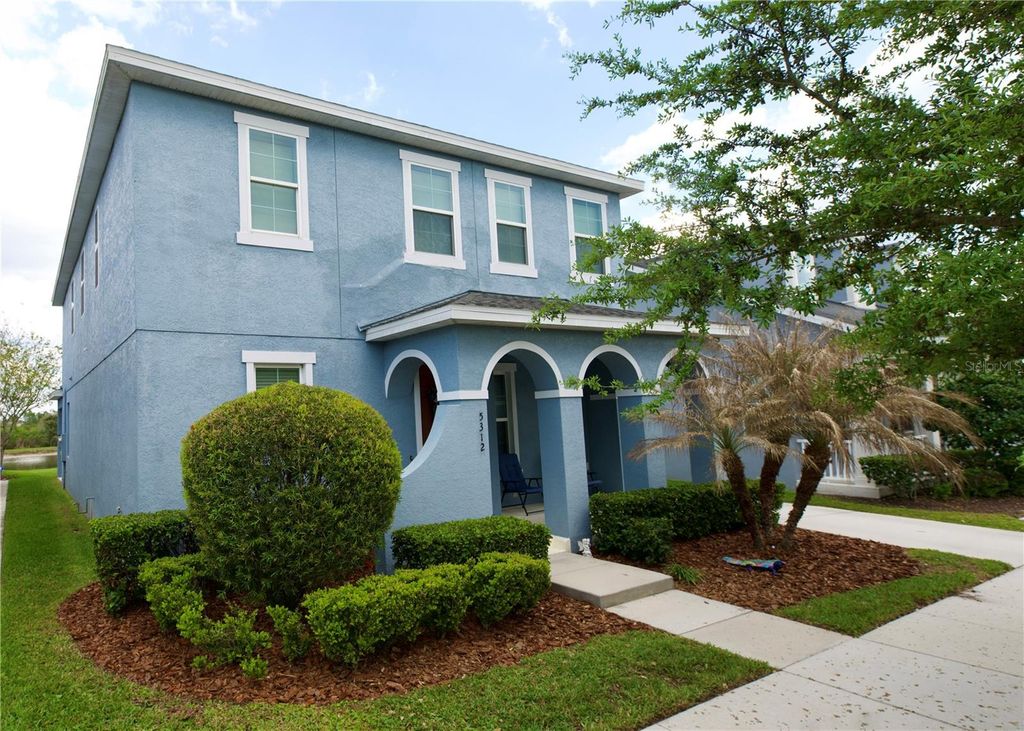 Image 3 of property listing at 5312 SUNCATCHER DRIVE, Wesley Chapel, FL 33545