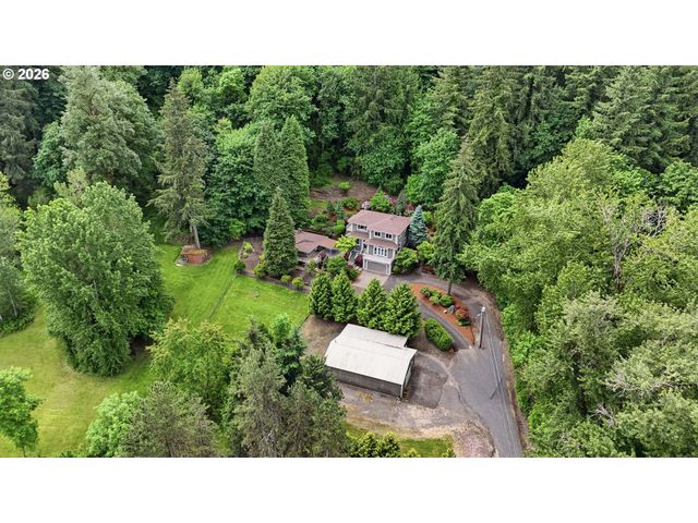 22868 Sw HILLCREST Rd, West Linn, OR 97068