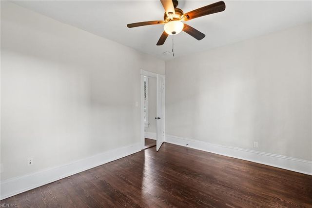 407 Warren Cres Apt 4, Norfolk, VA 23507