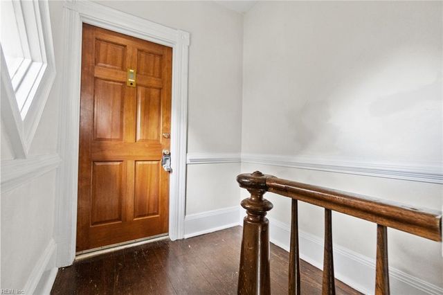 407 Warren Cres Apt 4, Norfolk, VA 23507