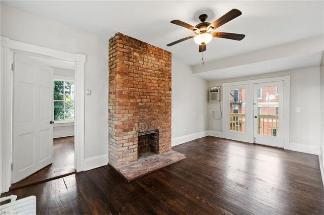 407 Warren Cres Apt 4, Norfolk, VA 23507
