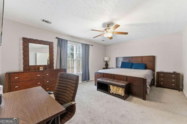 11846 Pine Needle Lane, Hampton, GA 30228