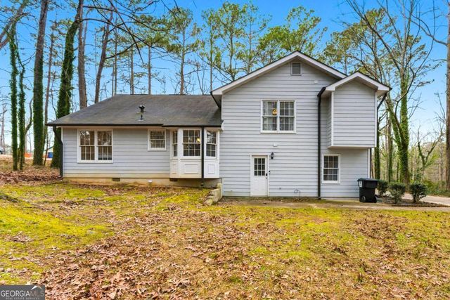 11846 Pine Needle Lane, Hampton, GA 30228